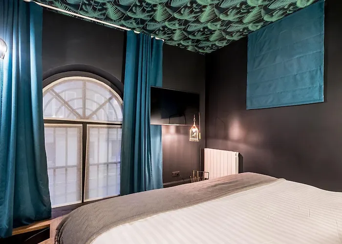 Hotel 1er Etage Sopi-montmartre 3*