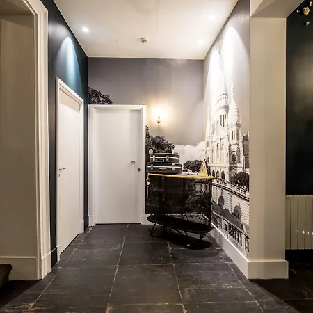 Hotel 1er Etage Sopi-montmartre 3*