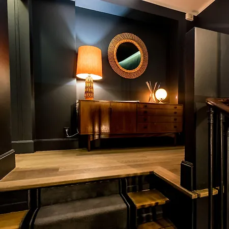 1er Etage Sopi-montmartre