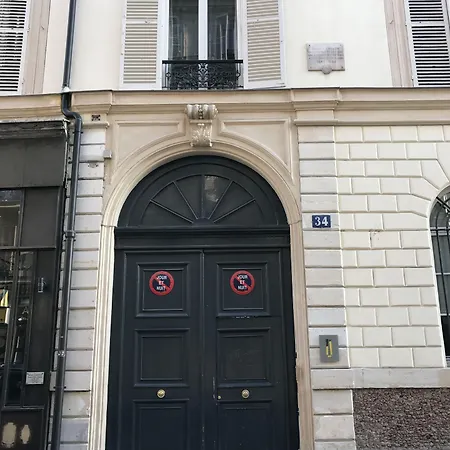 1er Etage Sopi-montmartre 3* Paříž