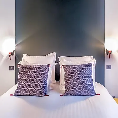 Hotel 1er Etage Sopi-montmartre 3*