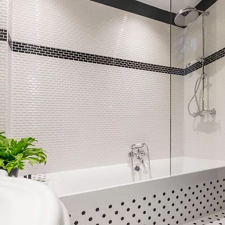 1er Etage Sopi-montmartre