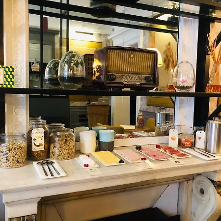 1er Etage Sopi-montmartre 酒店 巴黎