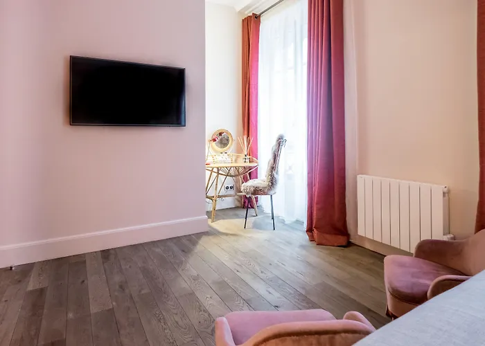 1er Etage Sopi-montmartre 호텔 파리