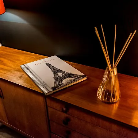 1er Etage Sopi-montmartre Hotel Parijs