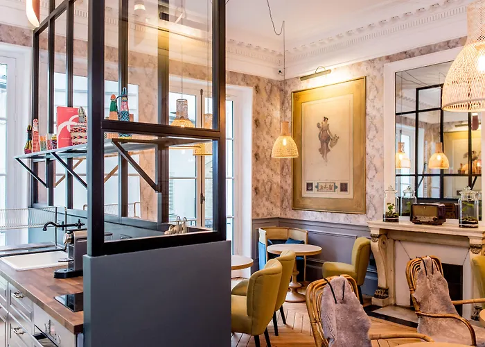 1er Etage Sopi-montmartre Paris