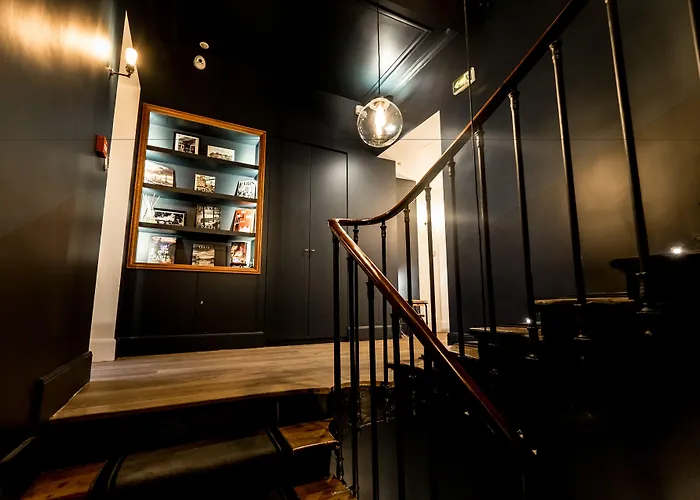 1er Etage Sopi-montmartre Hotel 3*