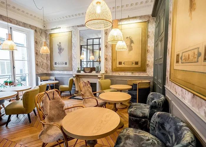 1er Etage Sopi-montmartre Paris