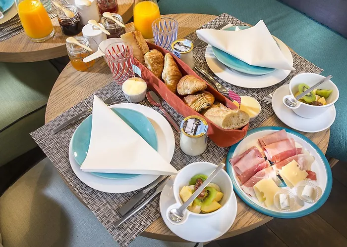 1er Etage Sopi-montmartre Hotel 3*